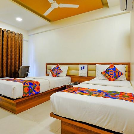Fabhotel Ramjis Residency Nashik Εξωτερικό φωτογραφία
